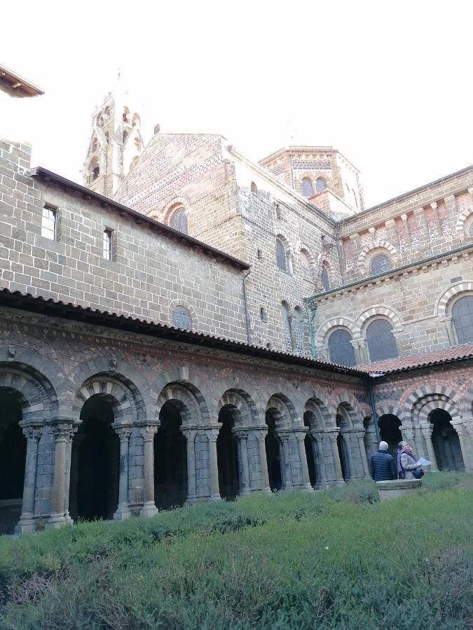 Le 43-4 avec sauna privatif Le Puy-en-Velay Esterno foto